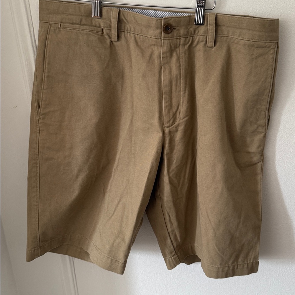 Banana Republic Gray Aiden Shorts 35